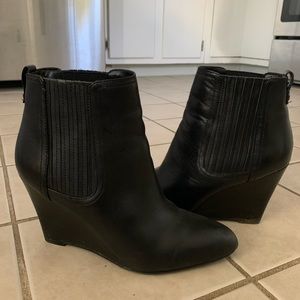 Sam Edelman heeled leather booties